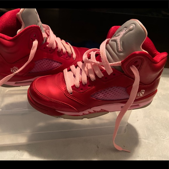 Jordan 5 Retro Valentines Day sneakers - Picture 5 of 7